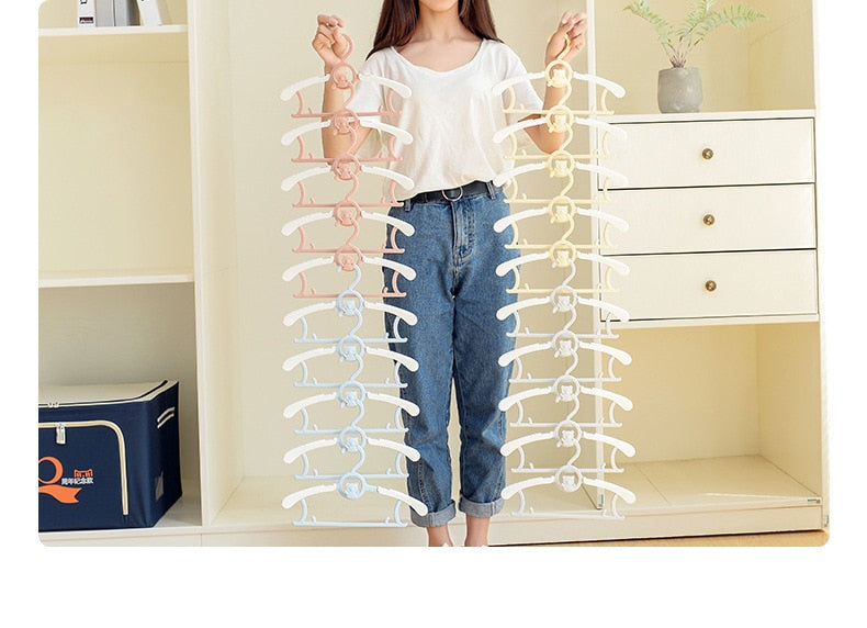 Kids Clothes Hanger