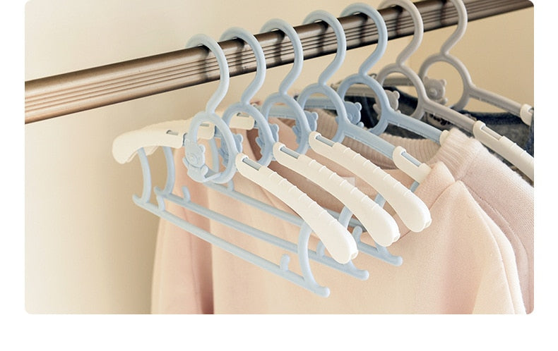 Kids Clothes Hanger