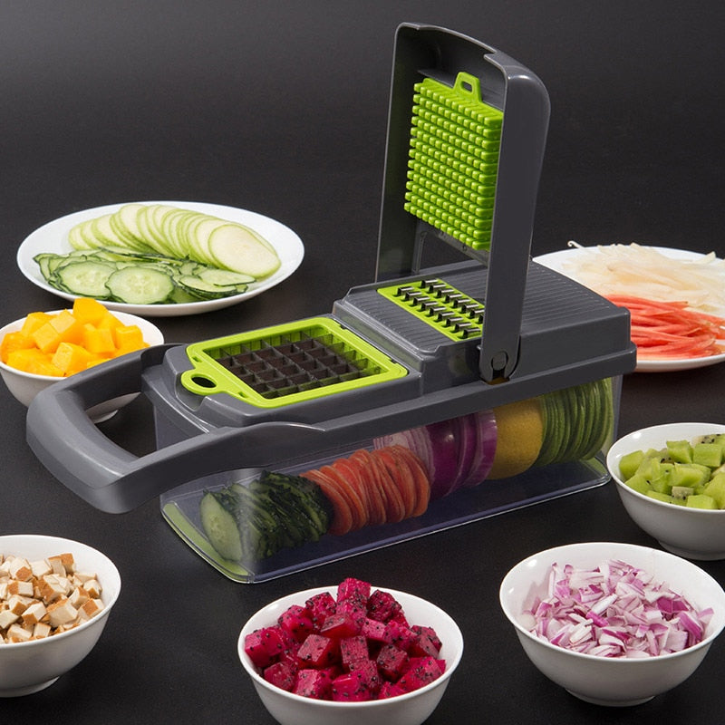 Multifunctional Vegetable + Fruit Cutter